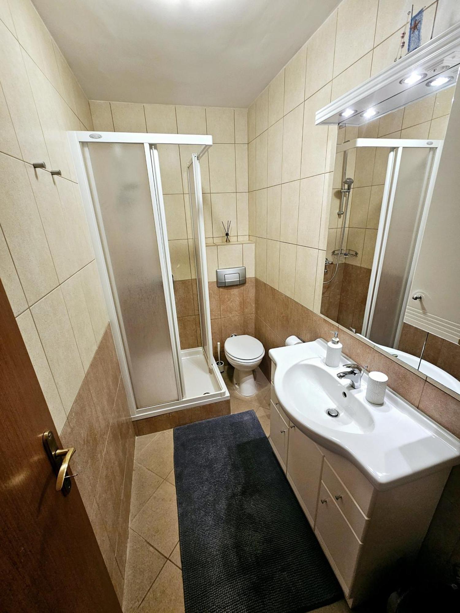 Apartmani Neva 苏佩塔尔 外观 照片