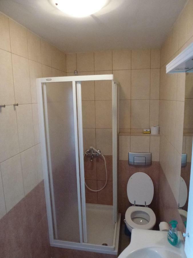 Apartmani Neva 苏佩塔尔 外观 照片